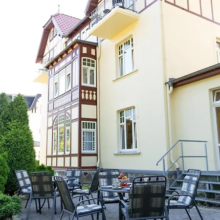 Am Haus 1 5 Hotel Kuehlungsborn